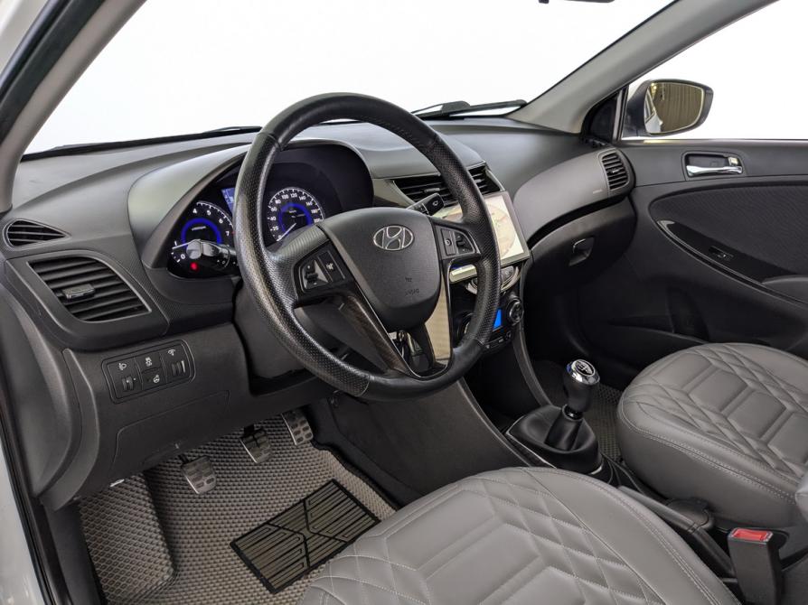 Hyundai Solaris I Москва  - изображение 15