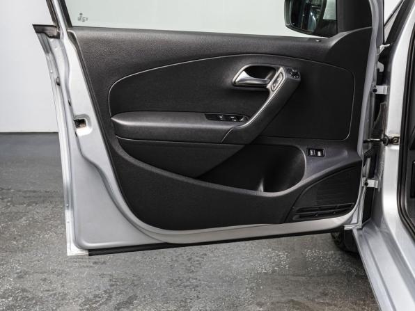Volkswagen Polo V с пробегом 2013 года, цена 850 000 рублей, 159065 км, седан, Автокод Объявления