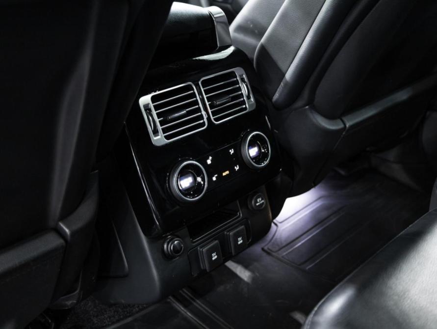 Land Rover Range Rover IV Рестайлинг Санкт-Петербург  - изображение 20