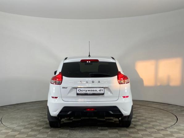 Lada (ВАЗ) XRAY I с пробегом 2018 года, цена 750 000 рублей, 126307 км, хэтчбек, Автокод Объявления