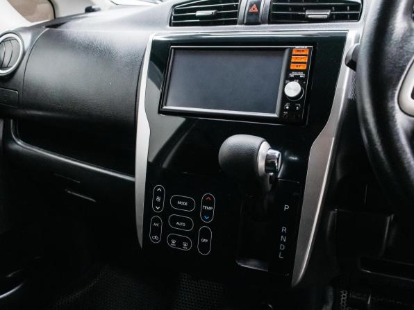 Nissan Dayz I с пробегом 2014 года, цена 599 000 рублей, 107487 км, хэтчбек, Автокод Объявления