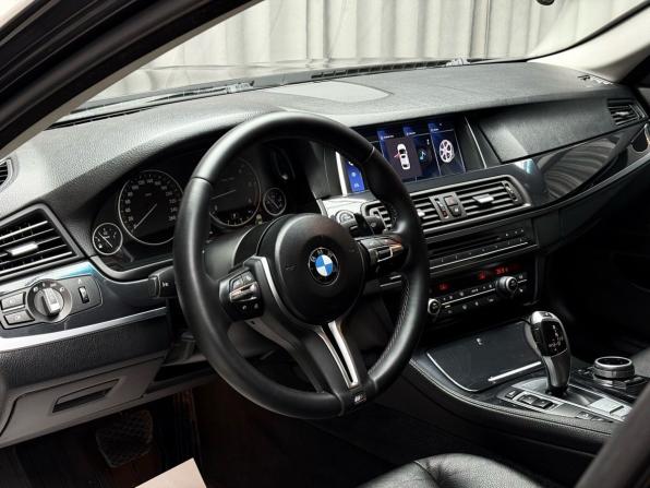 BMW 5 серии VI (F10/F11/F07) с пробегом 2011 года, цена 1 999 000 рублей, 215482 км, седан, Автокод Объявления