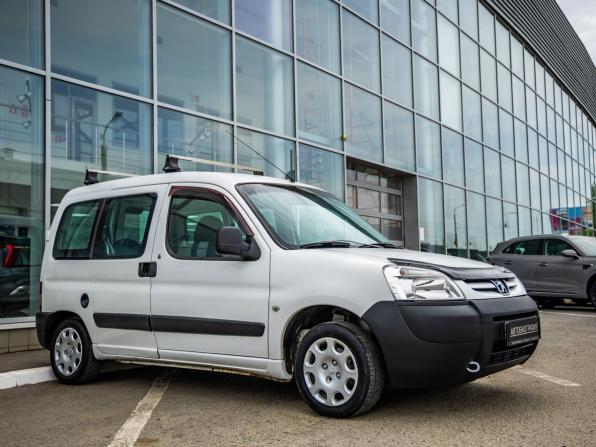 Peugeot Partner II с пробегом 2011 года, цена 498 000 рублей, 208102 км, компактвэн, Автокод Объявления