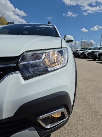 Renault Sandero II Рестайлинг с пробегом 2018 года, цена 1 225 000 рублей, 60353 км, хэтчбек, Автокод Объявления