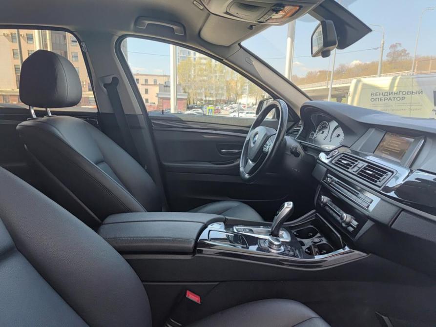 BMW 5 серии VI (F10/F11/F07) Рестайлинг Казань  - изображение 13