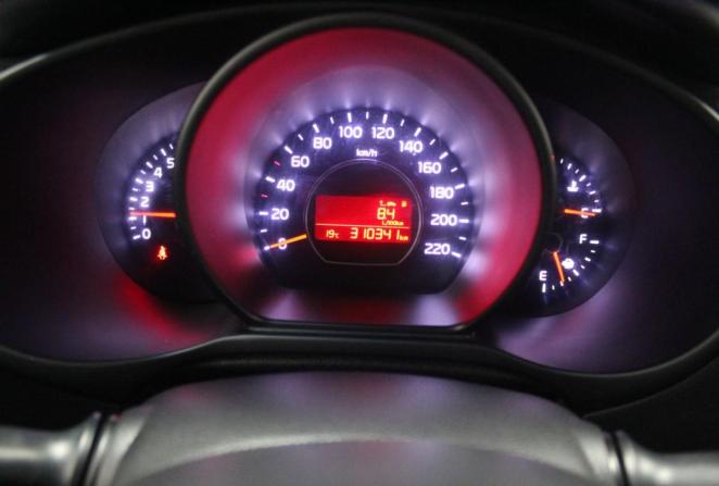 Kia Soul II Рестайлинг с пробегом 2018 года, цена 1 040 000 рублей, 310341 км, хэтчбек, Автокод Объявления