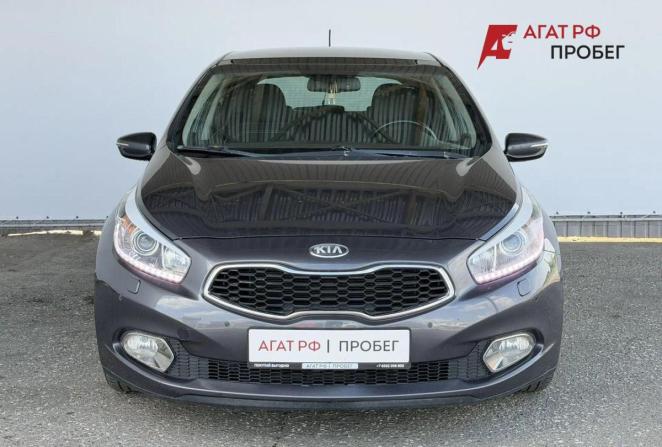 Kia Ceed II с пробегом 2013 года, цена 1 350 000 рублей, 172739 км, хэтчбек, Автокод Объявления