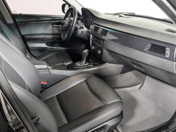BMW 3 серии V (E90/E91/E92/E93) Рестайлинг с пробегом 2010 года, цена 1 199 900 рублей, 233000 км, седан, Автокод Объявления