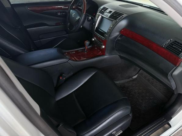 Lexus LS IV Рестайлинг с пробегом 2010 года, цена 1 930 000 рублей, 236387 км, седан, Автокод Объявления
