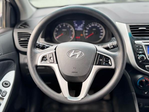 Hyundai Solaris I с пробегом 2011 года, цена 699 000 рублей, 125256 км, седан, Автокод Объявления