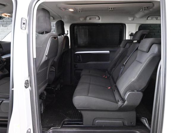 Peugeot Traveller I с пробегом 2022 года, цена 2 475 000 рублей, 107754 км, минивэн, Автокод Объявления