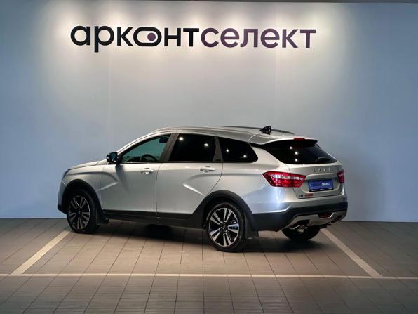 Lada (ВАЗ) Vesta I с пробегом 2021 года, цена 1 366 000 рублей, 23115 км, универсал, Автокод Объявления
