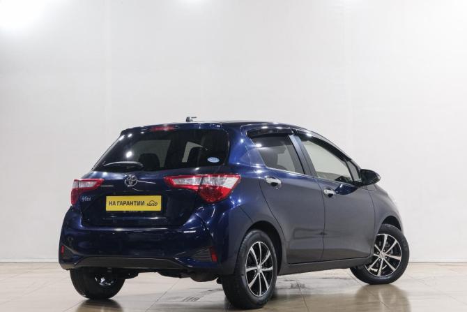 Toyota Vitz III (XP130) Рестайлинг 2 с пробегом 2018 года, цена 999 000 рублей, 140200 км, хэтчбек, Автокод Объявления