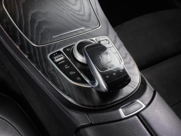 Mercedes-Benz E-Класс V (W213 S213 C238) с пробегом 2018 года, цена 2 999 000 рублей, 133800 км, седан, Автокод Объявления