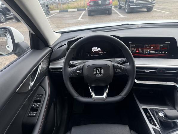 Changan CS35 Plus I Рестайлинг с пробегом 2024 года, цена 2 090 000 рублей, 3021 км, внедорожник, Автокод Объявления