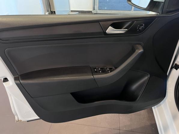 Volkswagen Polo VI с пробегом 2021 года, цена 1 620 000 рублей, 87806 км, лифтбек, Автокод Объявления