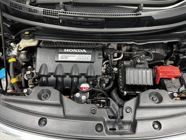 Honda Freed I Рестайлинг с пробегом 2012 года, цена 1 270 000 рублей, 207009 км, компактвэн, Автокод Объявления