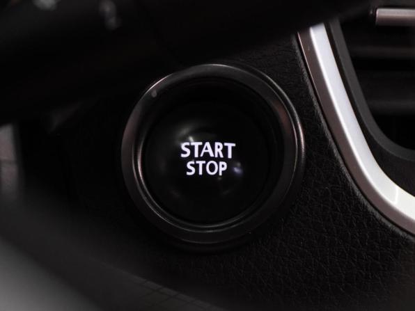 Lada (ВАЗ) Vesta I Рестайлинг (NG) с пробегом 2024 года, цена 1 399 000 рублей, 39054 км, универсал, Автокод Объявления