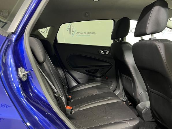 Ford Fiesta Mk6 Рестайлинг с пробегом 2016 года, цена 947 000 рублей, 58128 км, хэтчбек, Автокод Объявления