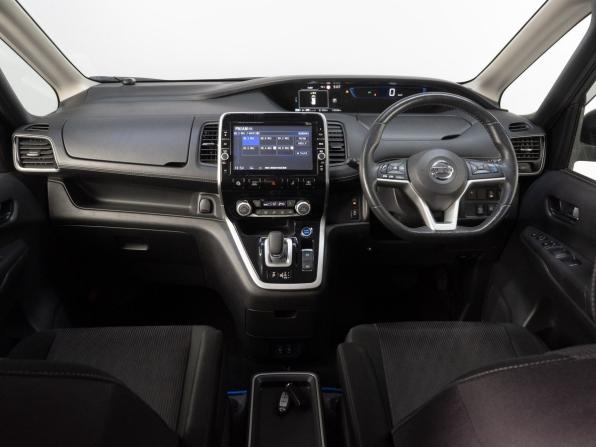 Nissan Serena V (C27) с пробегом 2019 года, цена 2 490 000 рублей, 116526 км, минивэн, Автокод Объявления