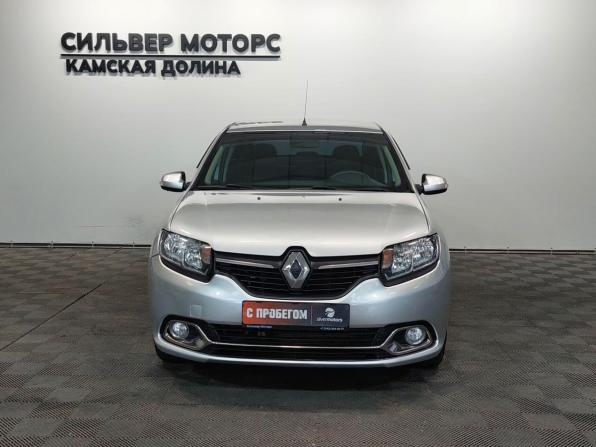 Renault Logan II с пробегом 2017 года, цена 670 000 рублей, 104500 км, седан, Автокод Объявления