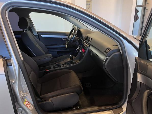 Audi A4 III (B7) с пробегом 2007 года, цена 560 000 рублей, 327403 км, седан, Автокод Объявления