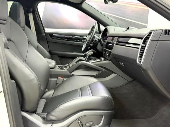 Porsche Cayenne III с пробегом 2022 года, цена 11 995 000 рублей, 26760 км, внедорожник, Автокод Объявления