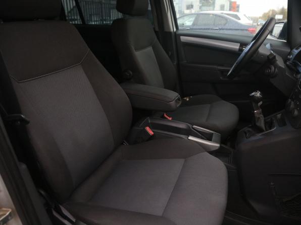 Opel Zafira B с пробегом 2007 года, цена 426 000 рублей, 229000 км, компактвэн, Автокод Объявления