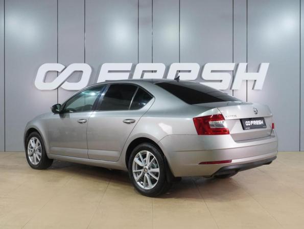 Skoda Octavia III (A7) Рестайлинг с пробегом 2019 года, цена 1 699 000 рублей, 130798 км, лифтбек, Автокод Объявления