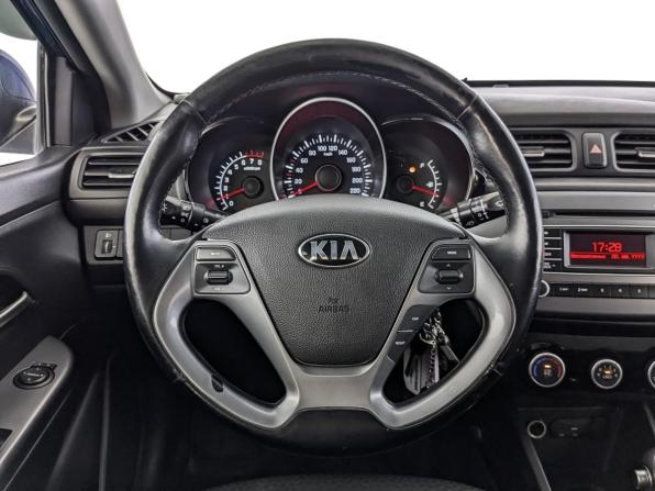 Kia Rio III Рестайлинг с пробегом 2016 года, цена 1 220 000 рублей, 132215 км, седан, Автокод Объявления