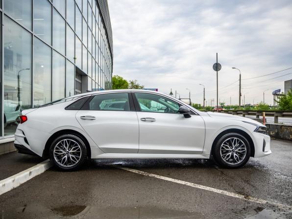 Kia K5 III с пробегом 2021 года, цена 2 478 000 рублей, 102954 км, седан, Автокод Объявления
