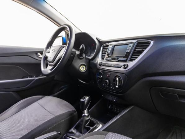 Hyundai Solaris II с пробегом 2018 года, цена 1 148 000 рублей, 121203 км, седан, Автокод Объявления