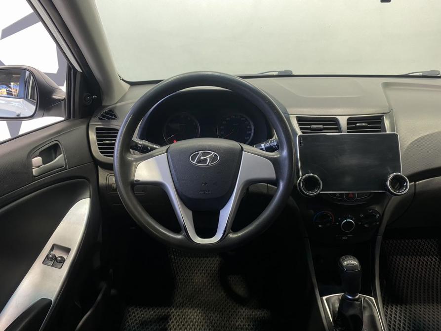 Hyundai Solaris I Ростов-на-Дону  - изображение 18