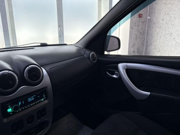 Renault Logan I Рестайлинг с пробегом 2011 года, цена 525 000 рублей, 189003 км, седан, Автокод Объявления