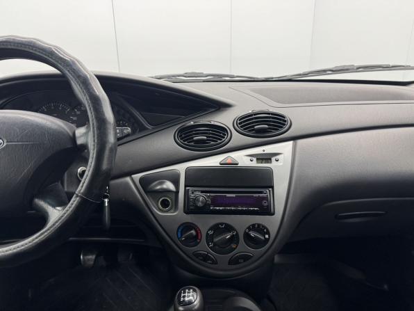 Ford Focus I Рестайлинг с пробегом 2004 года, цена 359 000 рублей, 238262 км, хэтчбек, Автокод Объявления