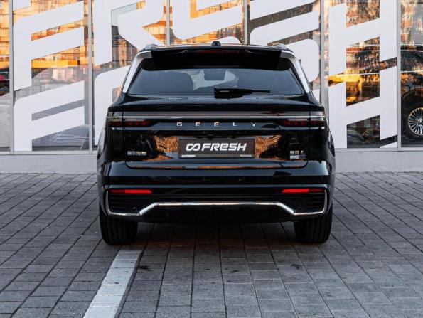 Geely Monjaro I Рестайлинг 2 с пробегом 2025 года, цена 4 103 777 рублей, 50 км, внедорожник, Автокод Объявления