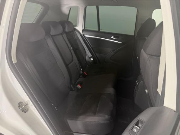 Volkswagen Tiguan I Рестайлинг с пробегом 2013 года, цена 1 260 000 рублей, 126138 км, внедорожник, Автокод Объявления