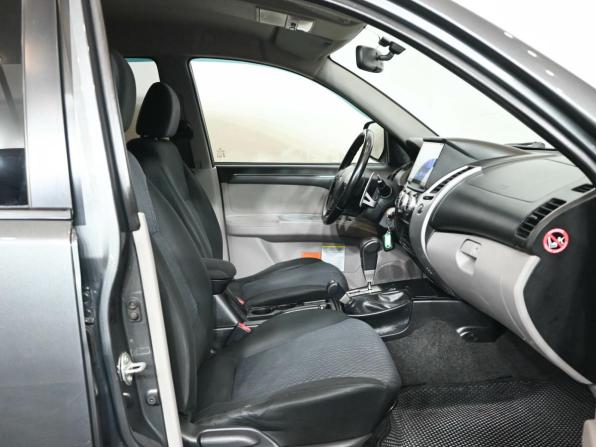 Mitsubishi Pajero Sport II Рестайлинг с пробегом 2014 года, цена 2 050 000 рублей, 179547 км, внедорожник, Автокод Объявления