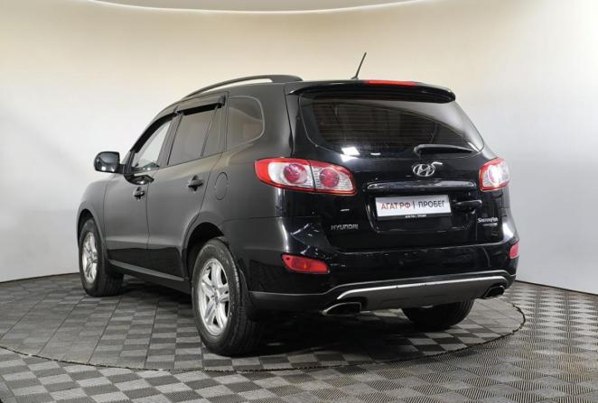 Hyundai Santa Fe II Рестайлинг с пробегом 2012 года, цена 1 300 000 рублей, 214695 км, внедорожник, Автокод Объявления
