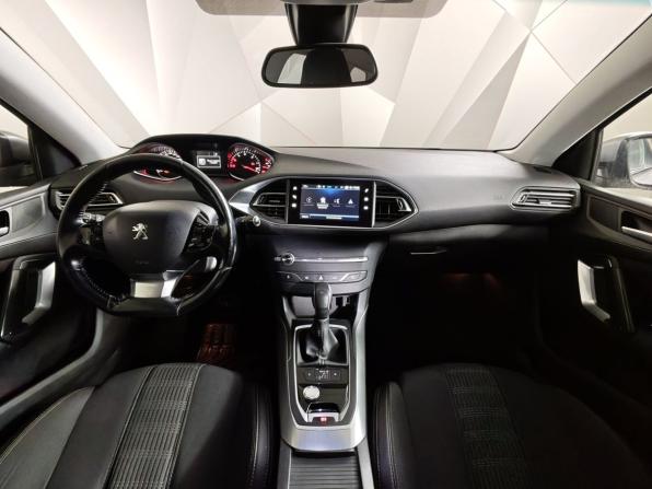 Peugeot 308 II Рестайлинг с пробегом 2017 года, цена 847 000 рублей, 265069 км, универсал, Автокод Объявления