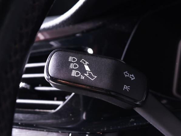 Volkswagen Polo VI с пробегом 2021 года, цена 1 440 000 рублей, 150801 км, лифтбек, Автокод Объявления