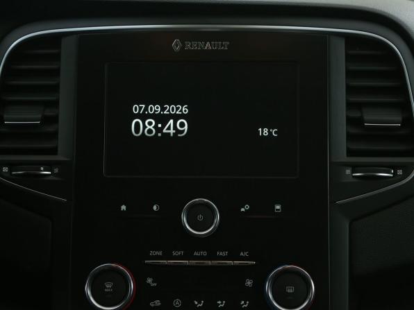 Renault Megane IV с пробегом 2019 года, цена 1 395 000 рублей, 144000 км, универсал, Автокод Объявления