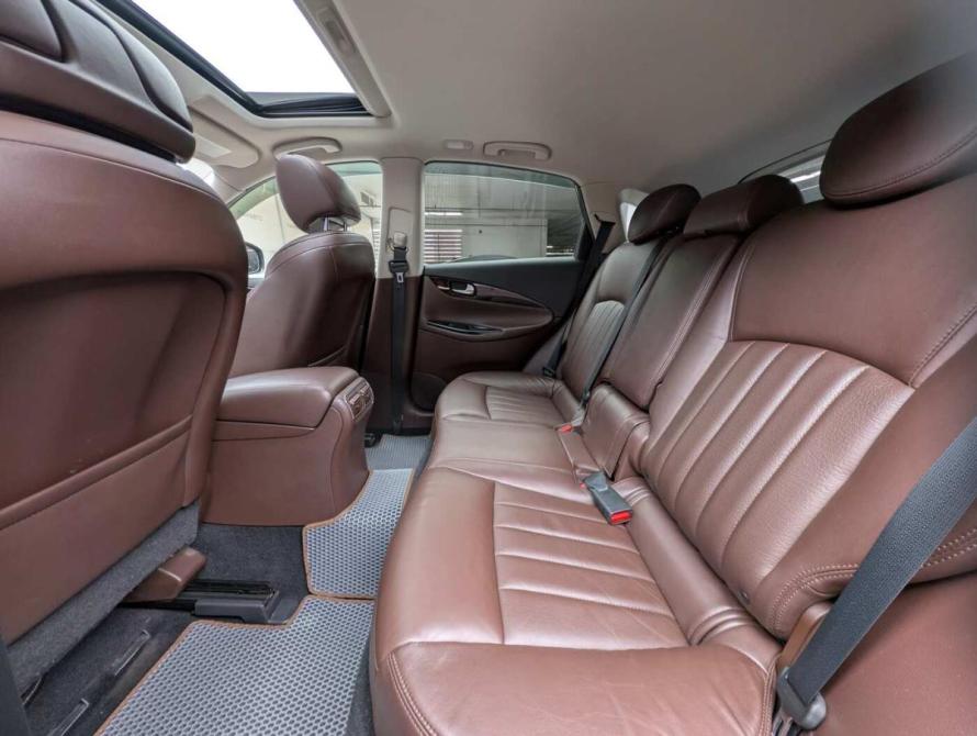 Infiniti QX50 I Москва  - изображение 10