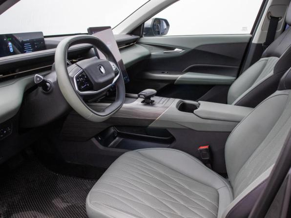 Changan Lamore с пробегом 2023 года, цена 1 957 000 рублей, 27366 км, седан, Автокод Объявления