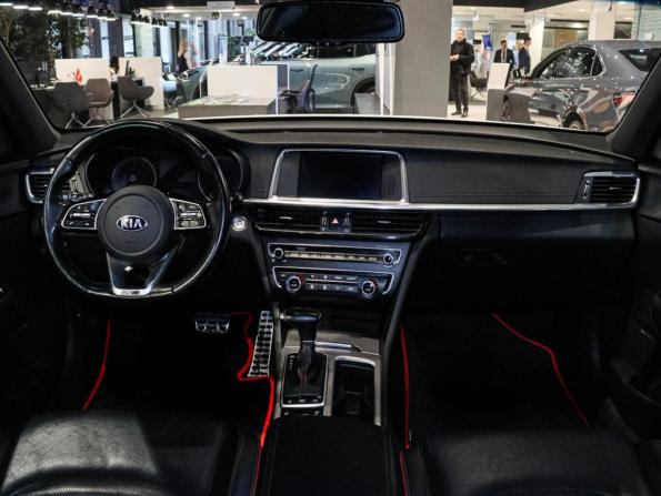 Kia Optima IV Рестайлинг с пробегом 2020 года, цена 2 390 000 рублей, 79490 км, седан, Автокод Объявления