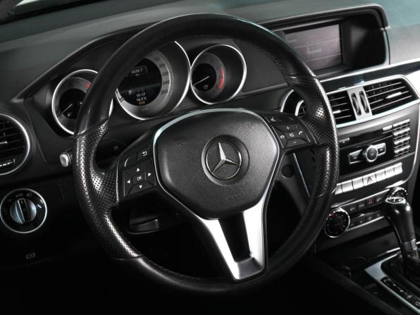Mercedes-Benz C-Класс III (W204) Рестайлинг с пробегом 2013 года, цена 1 399 000 рублей, 161888 км, купе, Автокод Объявления