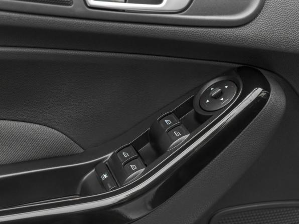 Ford Fiesta Mk6 Рестайлинг с пробегом 2015 года, цена 1 030 000 рублей, 60877 км, хэтчбек, Автокод Объявления