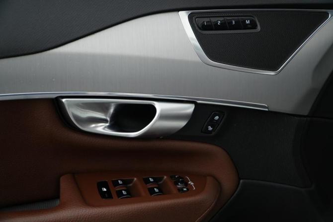 Volvo XC90 II Рестайлинг 1 с пробегом 2019 года, цена 4 199 046 рублей, 119394 км, внедорожник, Автокод Объявления