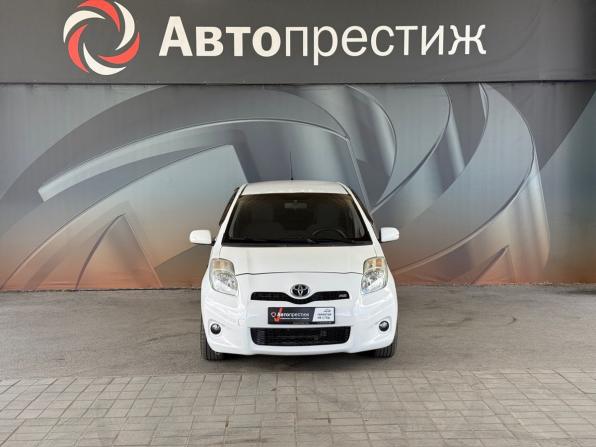 Toyota Yaris II с пробегом 2009 года, цена 640 000 рублей, 217025 км, хэтчбек, Автокод Объявления