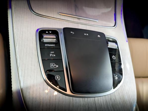 Mercedes-Benz E-Класс V (W213 S213 C238) Рестайлинг с пробегом 2021 года, цена 4 995 000 рублей, 61261 км, купе-хардтоп, Автокод Объявления